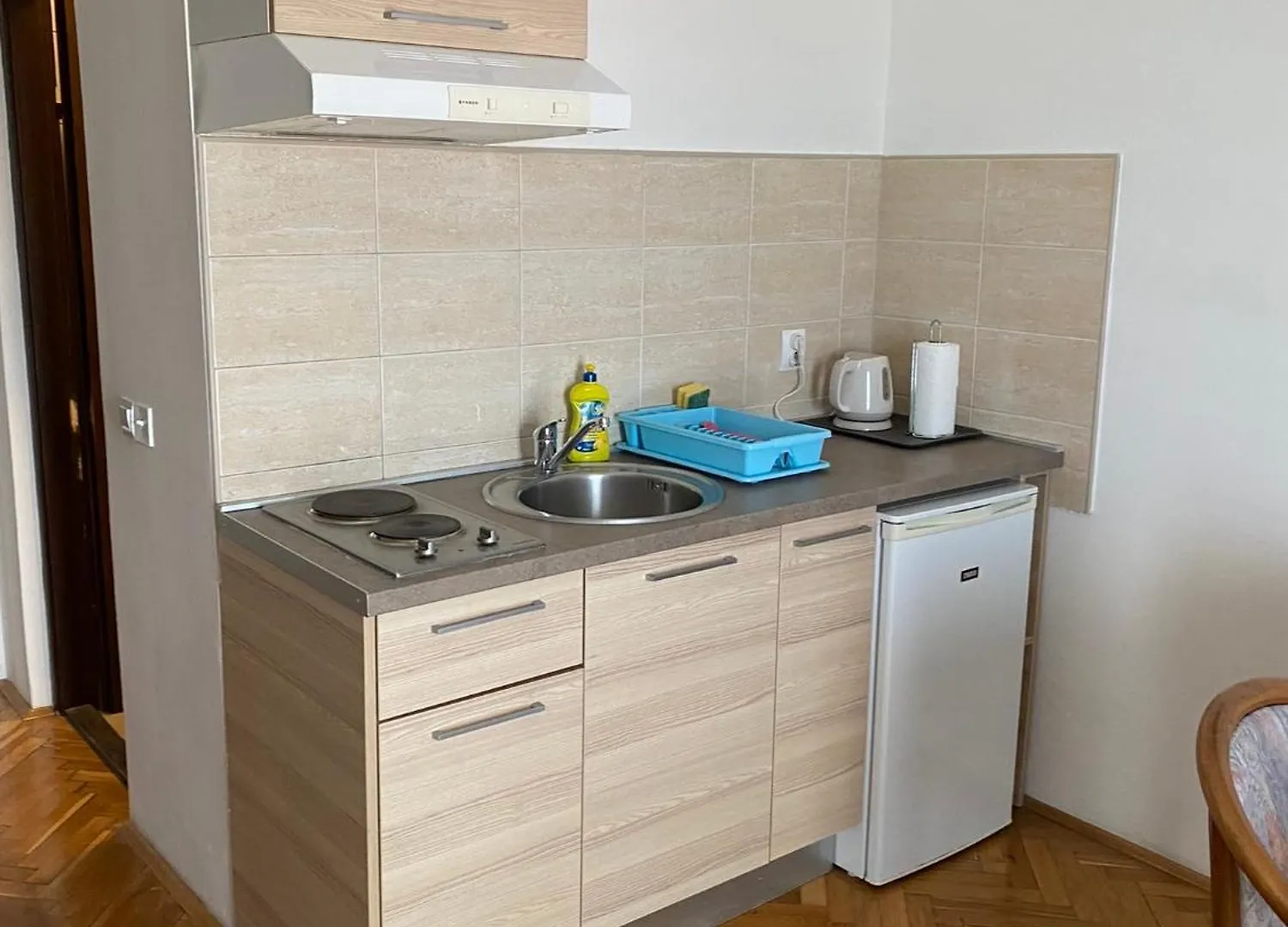 Apartments Deli Vrsi 0*,