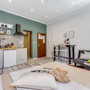 https://main-square-studios.primorje-gorskikotar.com